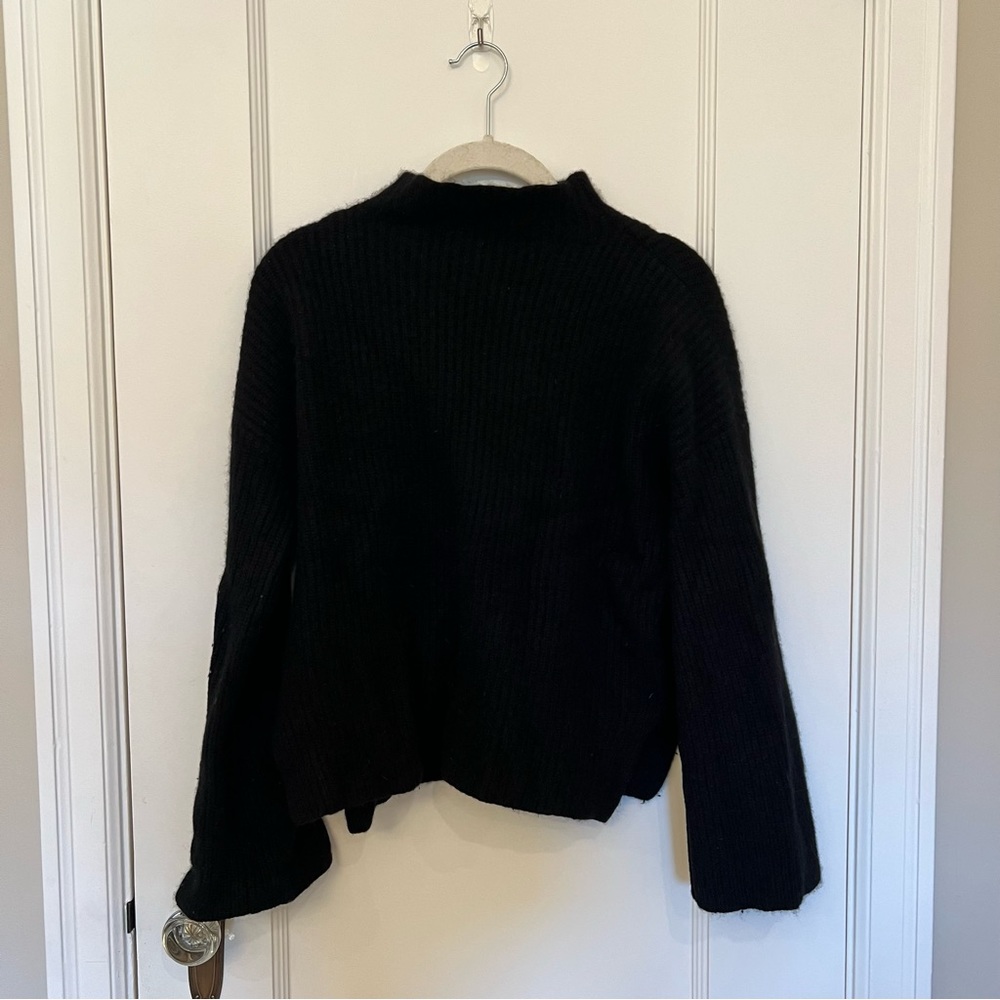 Skull Cashmere Black Mock Neck Ribbed Sweater